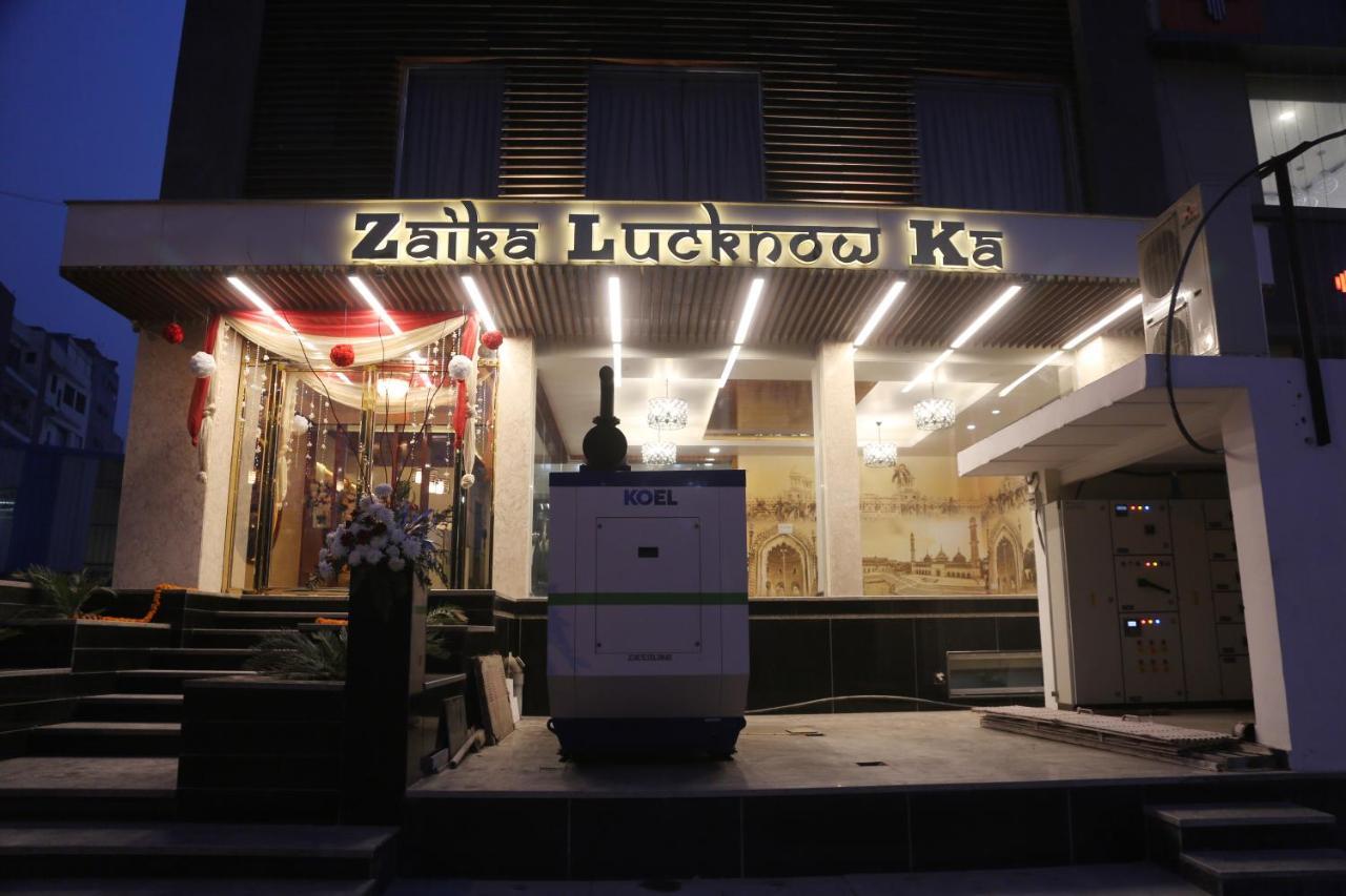 Awadh Inn Noida Exterior photo